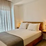White Luxury Tríkala