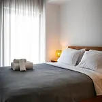 White Luxury Tríkala