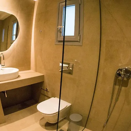 White Luxury Appartement
