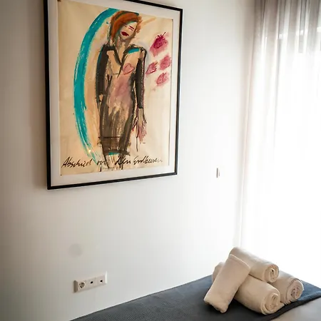 アパート White Luxury