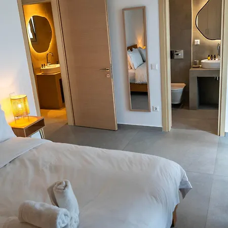 White Luxury Tríkala