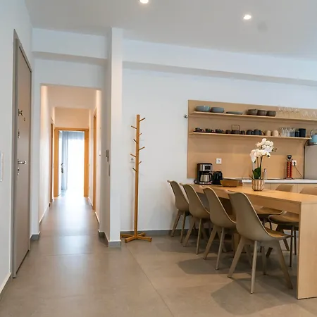 White Luxury * Tríkala