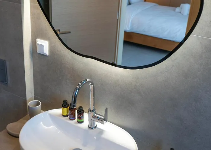 White Luxury * Tríkala